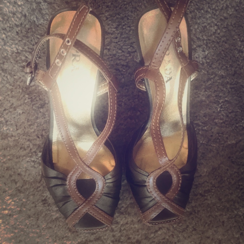 Preloved vintage Prada as is no box no dust bag